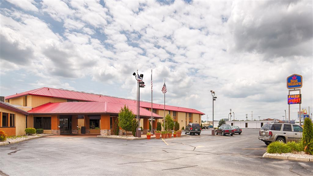 Americinn By Wyndham Appleton Downtown Bagian luar foto